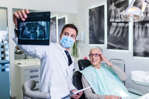 Dentista de Implantes en Union City, NJ | Diana Rodriguez & Associates