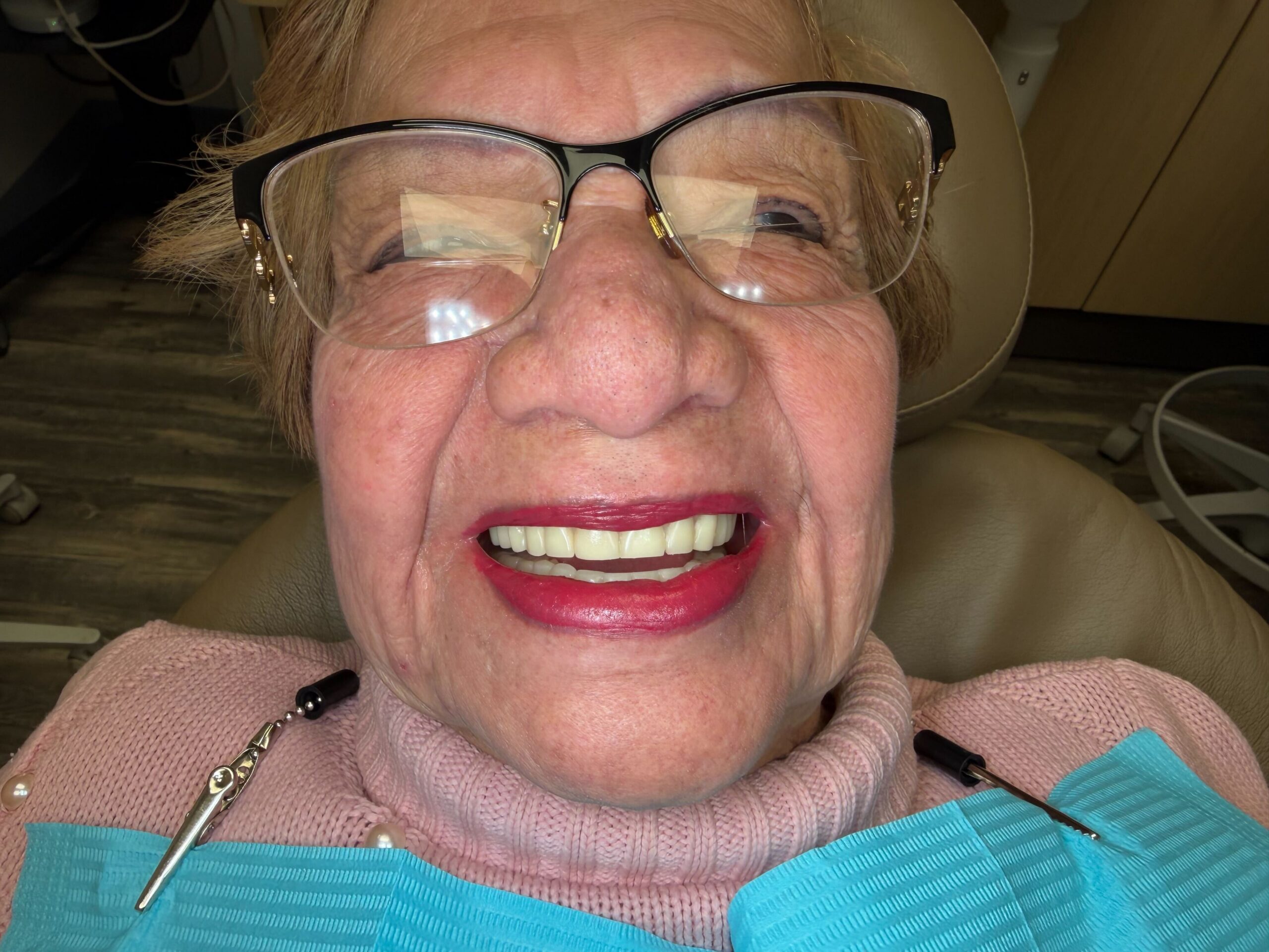 One-Piece Dental Implants in Union City, NY | Denture Stabilization
